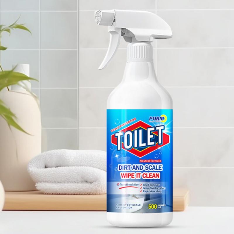 Средство для чистки накипи с насадки для душа  в ванной комнате.