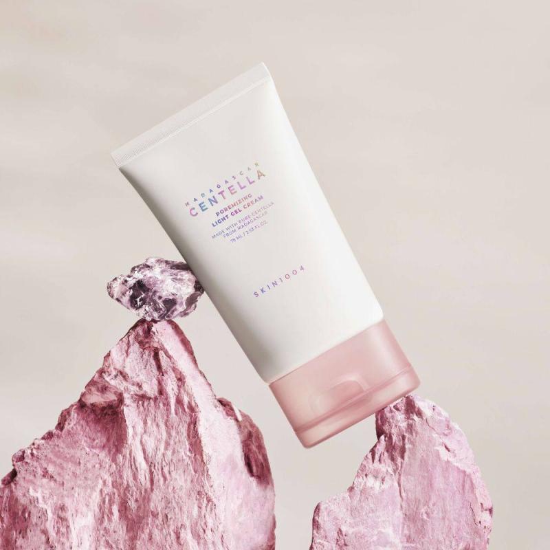 SKIN1004 Лёгкий крем-гель для сужения пор /SKIN1004 Madagascar Centella Poremizing Light Gel Cream 75ml SKIN1004 Лёгкий крем-гель для сужения пор /SKIN1004 Madagascar Centella Poremizing Light Gel Cream 75ml