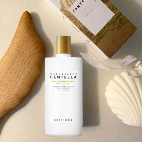 SKIN1004 Cолнцезащитный крем  / SKIN1004 Madagascar Centella Air-Fit Suncream Plus SPF 50+ (50мл)