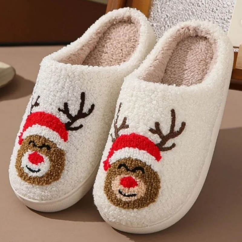 Теплые домашние новогодние тапочки