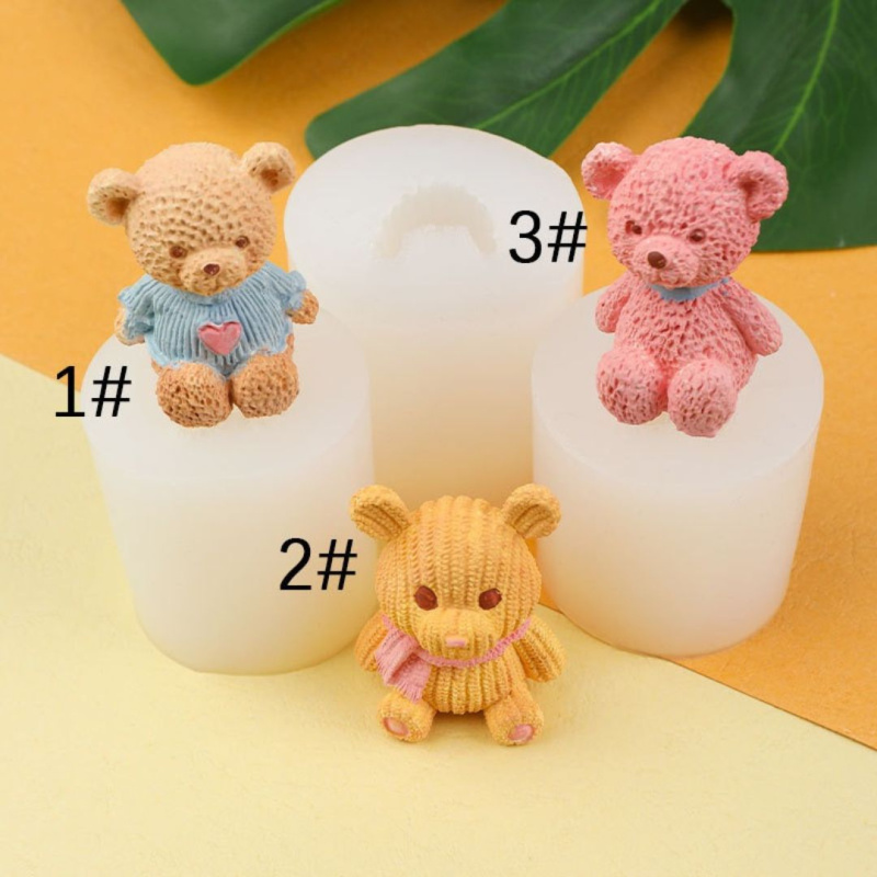 Силиконовые формы для изготовления объемных 3D-фигурок медведей.