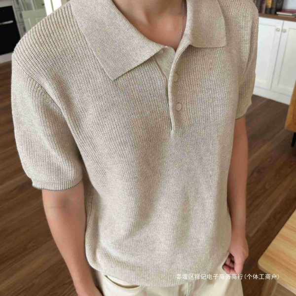 Вязанный Свитер-поло из однотонной ткани с коротким рукавом и воротником